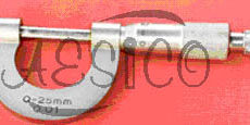 P701.013	 MICRO METER DIAL GAUGE