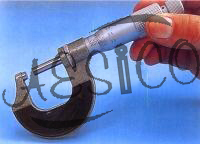 P701.028	 MICROMETER SCREW GAUGE