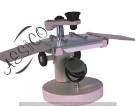 B050.33	 DISSECTING MICROSCOPE