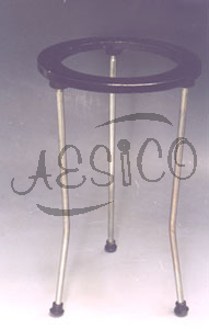 C008.120	 STAND TRIPOD, CIRCULAR