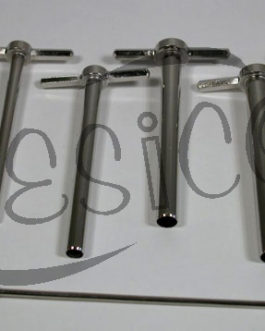 C008.42	 CORK BORER , BRASS