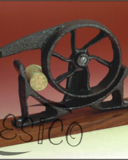 C008.45	 CORK PRESS